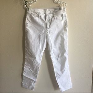 Old Navy Mid-Rise Pixie Chino Ankle Pants in Calla Lily White
